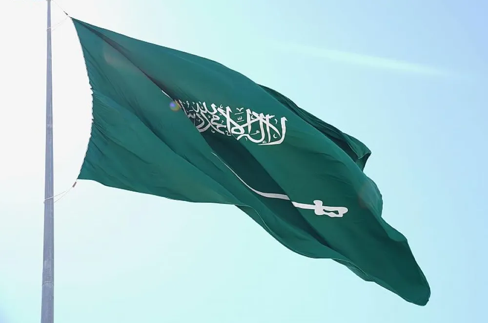 سوريا وموريتانيا تعزيان المملكة في شهداء سقوط الطائرة برأس تنورة