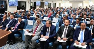 إجماع على الحوار.. الحكومة والنواب يؤكدان الانفتاح على جميع المقترحات بشأن قانون جهاز مستقبل مصر