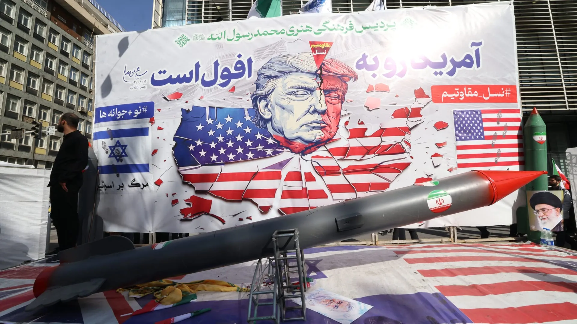 تقرير: إيران ترفض مقترحاً أمريكياً لوقف إطلاق النار عُرض عليها عبر العراق