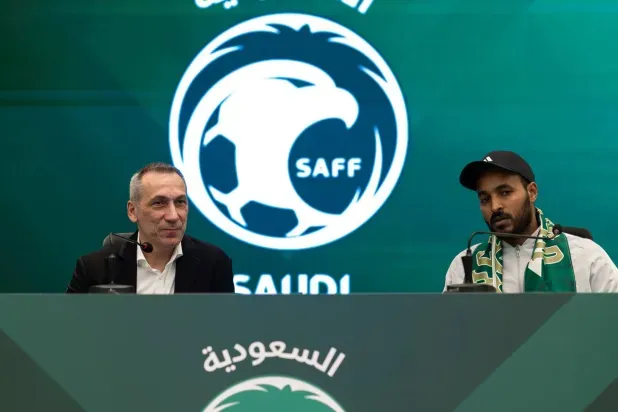 دونيس: أريد منتخباً شغوفاً في كأس العالم 2026