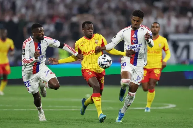 كأس فرنسا: لنس وسعود عبد الحميد لاستثمار وضع نيس من أجل اللقب الأول