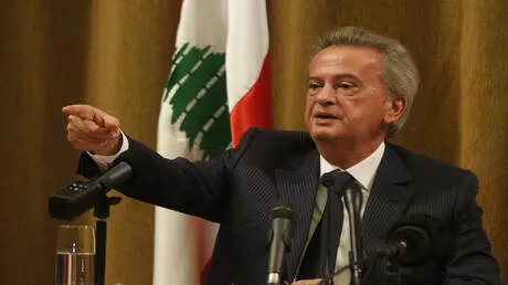 اتهامات جديدة لرياض سلامة ومصرفي سابق باختلاس أموال من مصرف لبنان