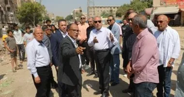 محافظ القاهرة يوجه بسحب الوحدات السكنية المخالفة فى "أطلس المقطم"