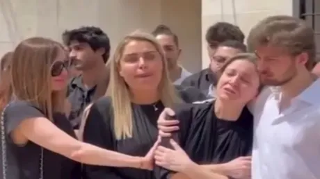 الفنانة السورية نورا رحال تودع نجلها وإعلامية لبنانية تكشف تفاصيل الساعات الأخيرة في حياته (فيديو)