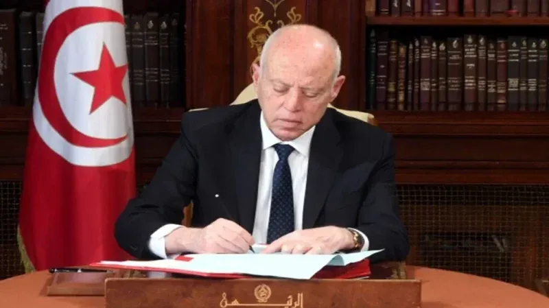 عفو رئاسي لـ2439 سجينا بمناسبة ذكرى عيد الجمهورية