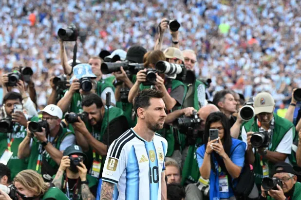 ميسي أفضل المهاجمين في الجولة الأولى... ونيوزيلندي يلاحقه