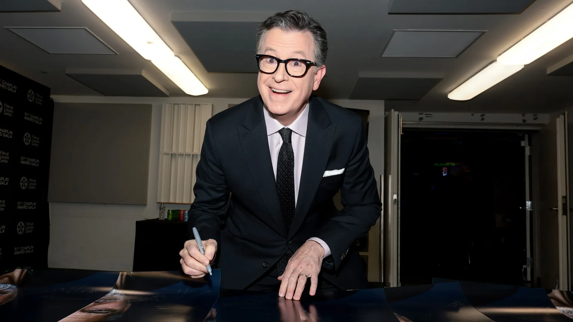 ماذا يخبئ المستقبل لستيفن كولبير بعد برنامج " The Late Show"؟