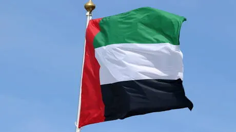 مباحثات إماراتية صينية لتوسيع آفاق التعاون عبر منطقة الفجيرة الحرة