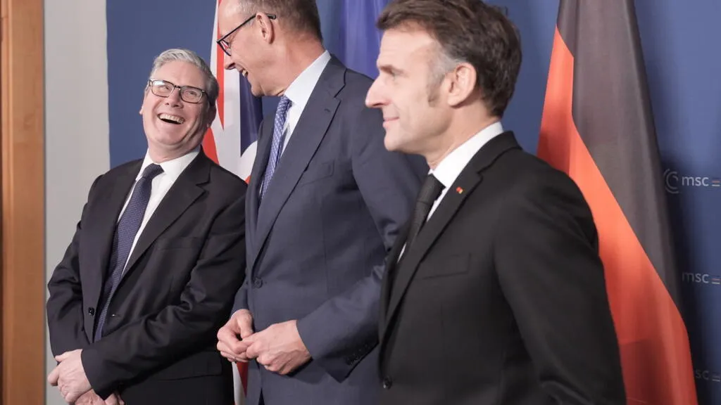 أوروبا: فرنسا وبريطانيا تقودان مبادرة دولية لتأمين مضيق هرمز بعيدا عن التصعيد الأمريكي