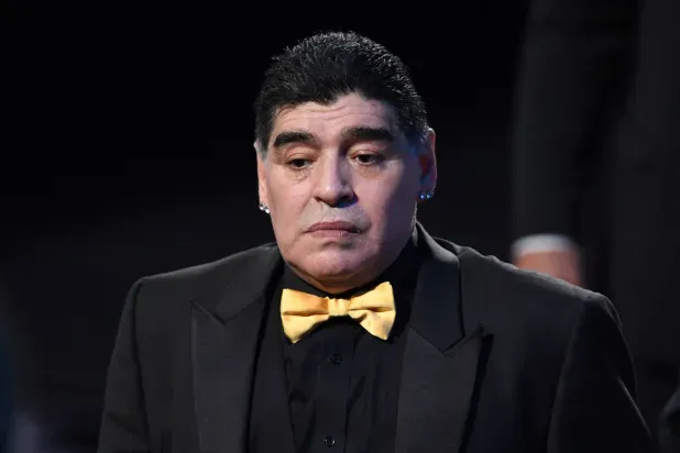 الطبيب النفسي لمارادونا يزعم معاناته من اضطرابات «ثنائي القطب والنرجسية»