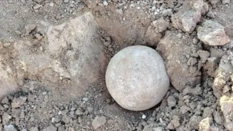 كرة حجرية غامضة من الألفية السادسة قبل الميلاد تحير علماء الآثار في أذربيجان