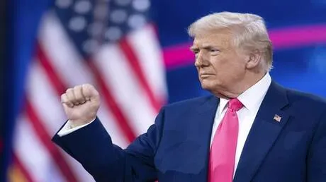 ترامب يفضل الضغط الاقتصادي على إيران بدلا من الضربات العسكرية