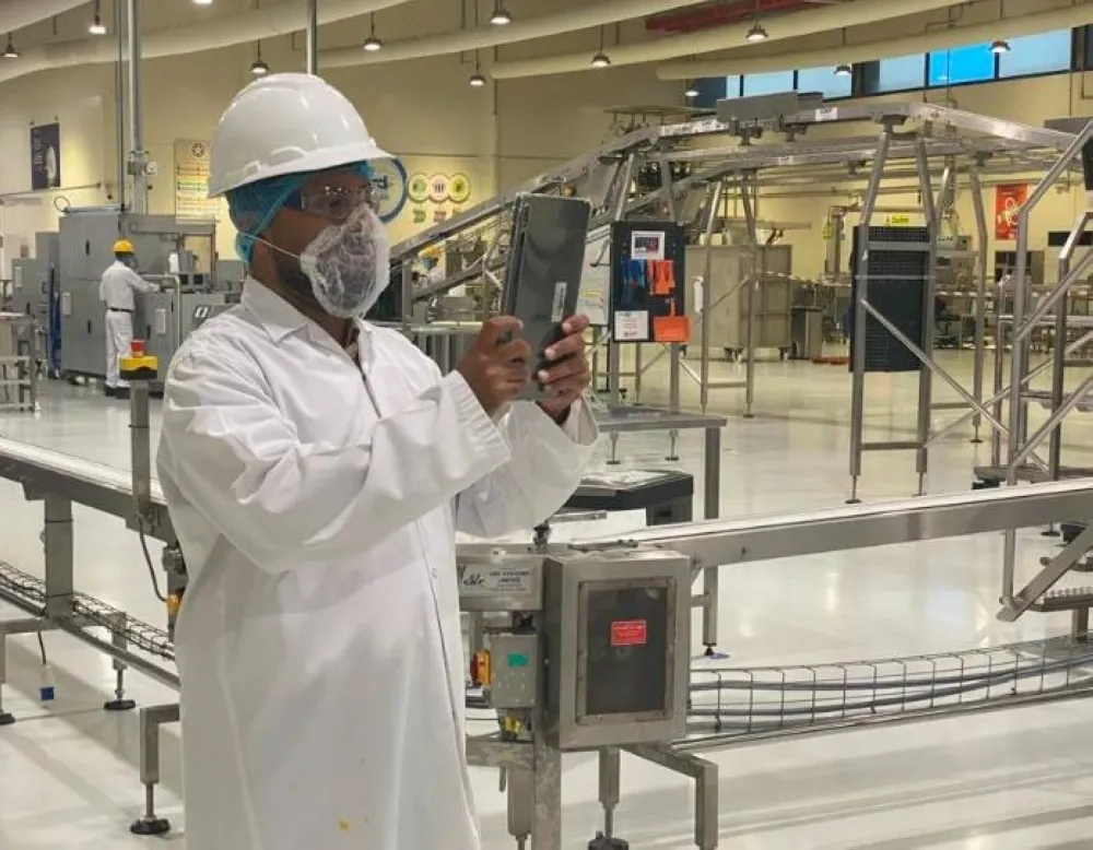 البلديات: فحص 1300 عينة يوميًا وتنفيذ أكثر من 2800 زيارة رقابية بمكة والمشاعر