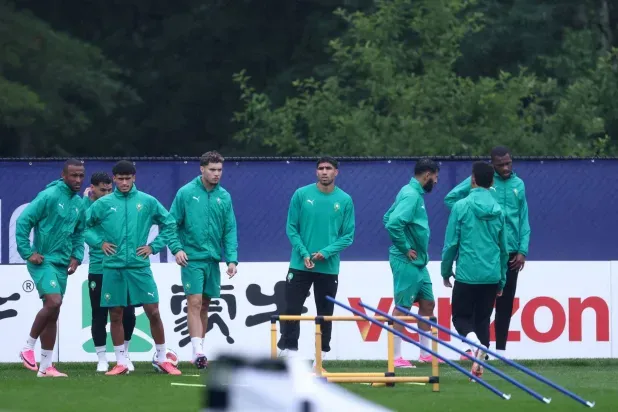 «المونديال» يفتتح ربعه على صفيح ساخن