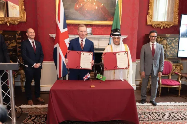 الخليج وبريطانيا لإتمام اتفاقية التجارة الحرة