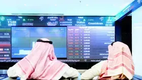 السعودية تُخالف التراجع الجماعي للأسهم الخليجية