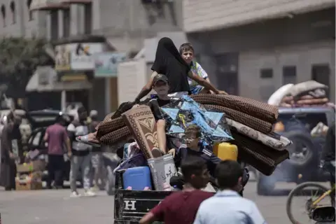 الجيش الإسرائيلي يصدر أوامر جديدة بالإخلاء وسط بيروت