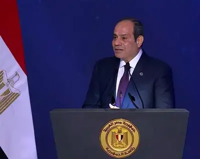 السيسي: مصر دولة كبيرة.. ولا يمكن لأحد أن يهددها