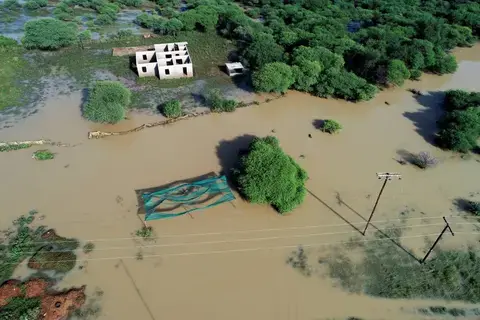 مقتل 21 شخصاً جراء سيول في غرب أفغانستان