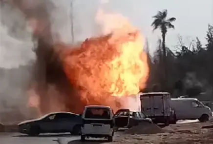 وفاة 3 أشخاص في انفجار خط غاز بمدينة 6 أكتوبر وفاة 3 أشخاص في انفجار خط غاز بمدينة 6 أكتوبر
