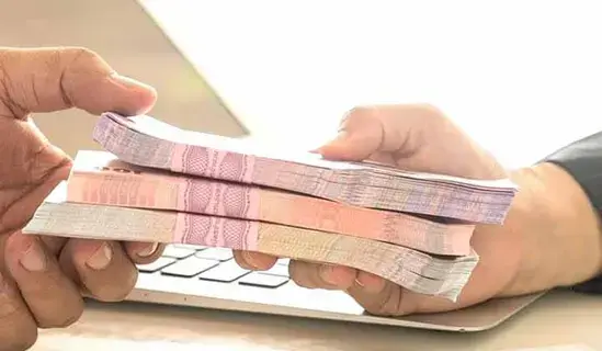 بنوك تعفي عملاءها الجدد من رسوم قروض بـ 1% وتؤجل القسط الأول 7 شهور بنوك تعفي عملاءها الجدد من رسوم قروض بـ 1% وتؤجل القسط الأول 7 شهور
