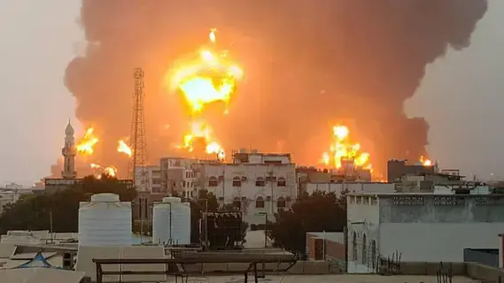 الجيش الإسرائيلي يصدر تحذيرات بضرورة إخلاء 3 موانئ يمنية