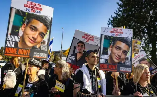 نتنياهو: لا هدنة في غزة أثناء إطلاق سراح الأمريكي عيدان ألكسندر نتنياهو: لا هدنة في غزة أثناء إطلاق سراح الأمريكي عيدان ألكسندر