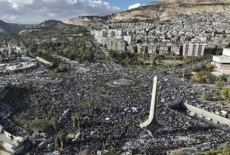 الأزمات تحاصر المستقبل السوري