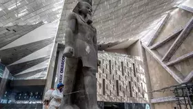 قطعة مصرية تاريخها 3400 عام