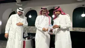 الأمسيات من أروقة الأندية الأدبية إلى المقاهي