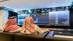 سوق الأسهم السعودية يغلق على ارتفاع بدعم القطاع البنكي