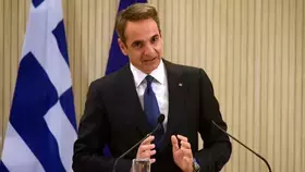 بعد التنصت عليه..رئيس وزراء اليونان يعتذر لزعيم معارض
