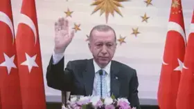 أردوغان يحضر تجمعاً ويدشن جسراً في أضنة «مرئياً»