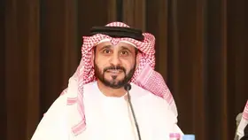 «أيام الشارقة المسرحية» تكرم عبد الله راشد