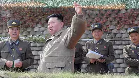 زعيم كوريا الشمالية يشرف على مناورة تحاكي «هجوماً نووياً مضاداً»