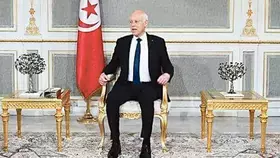 الرئيس التونسي يرفض إقامة المهاجرين في بلاده