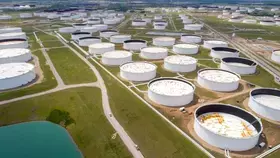 مخزونات النفط الخام الأمريكية ترتفع 7.3 مليون برميل في أسبوع