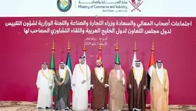 الإمارات تؤكد دعمها لتعزيز آفاق التجارة البينية الخليجية