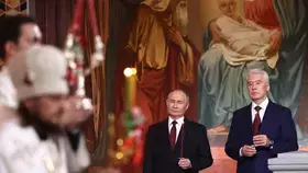 بوتين يحضر قداس عيد القيامة بموسكو