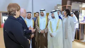 خالد بن عبد الله القاسمي يفتتح معرض جواهر الإمارات 2025