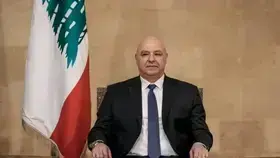 الرئيس اللبناني يدعو إلى دفع إسرائيل للانسحاب من الجنوب