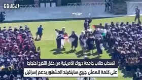 فيديو| أمريكا.. طلاب يغادرون حفل تخرج جامعة ديوك لحضور ممثل داعم لإسرائيل