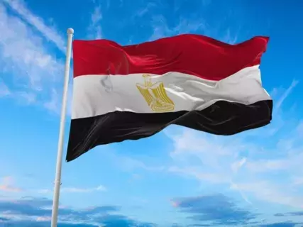 مصر تبحث سحب سفيرها من تل أبيب