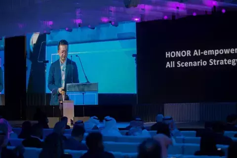 HONOR تطلق هاتفها الرائد في السعودية خلال ملتقى LEAP 2024