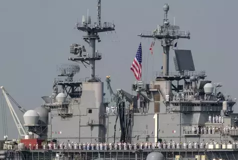 البحرية الأمريكية تواجه نقص القوى العاملة النووية