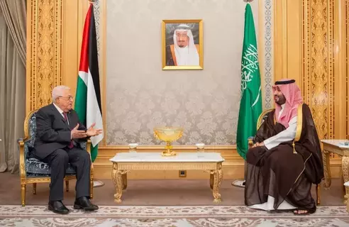 ولي العهد يلتقى الرئيس الفلسطيني ووزيري خارجية أمريكا وبريطانيا