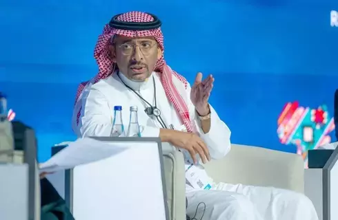 السعودية تبحث توطين صناعة السيارات وتقنياتها المتقدمة مع الصين وسنغافورة