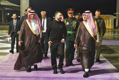 رئيس جمهورية أوكرانيا يغادر جدة رئيس جمهورية أوكرانيا يغادر جدة