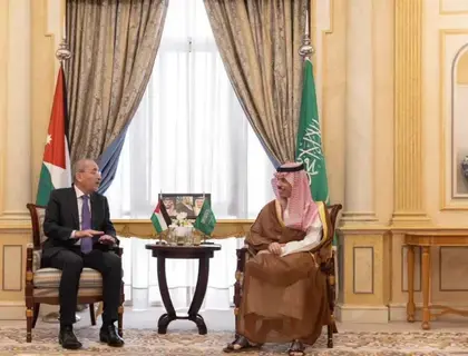 وزير الخارجية يستقبل نظيره الأردني ويستعرضان العلاقات وسبل تنميتها