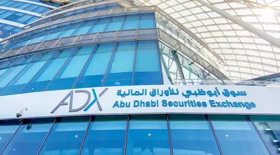 «الأمن اللبناني» يفرّق مسيرة عسكريين متقاعدين «الأمن اللبناني» يفرّق مسيرة عسكريين متقاعدين